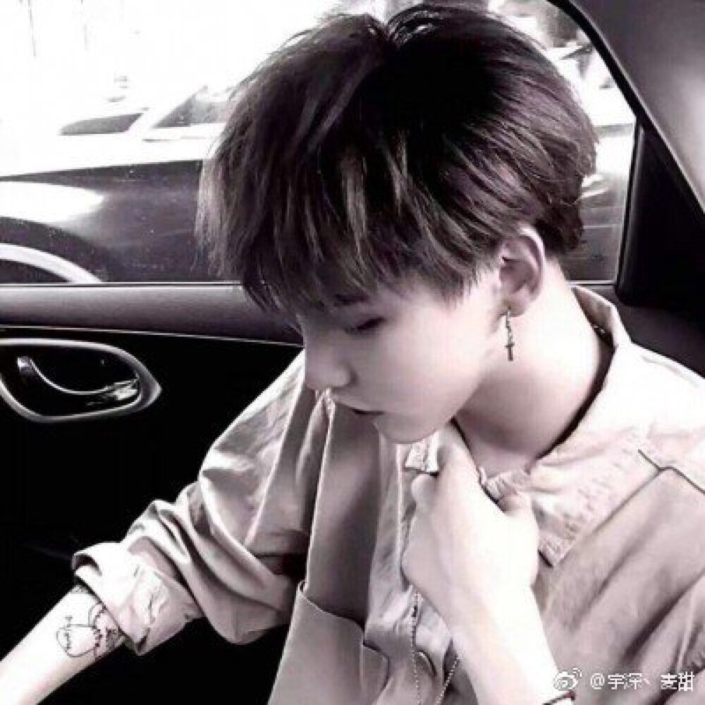 优质男头/男生头像 / 侧脸/优质
二传注明江奈恩