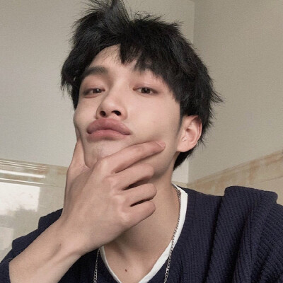 优质男头/男生头像 / 侧脸/优质
二传注明江奈恩