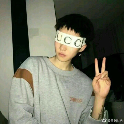 优质男头/男生头像 / 侧脸/优质
二传注明江奈恩