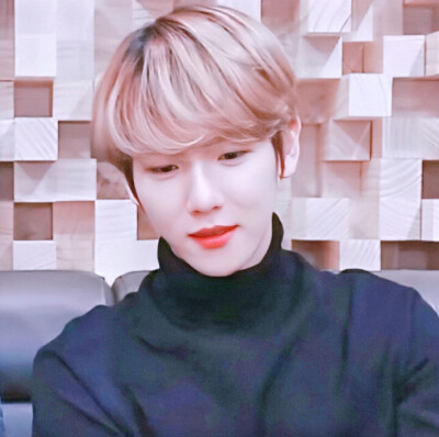 边伯贤头像.@金多多