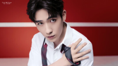 朱一龙ReFa