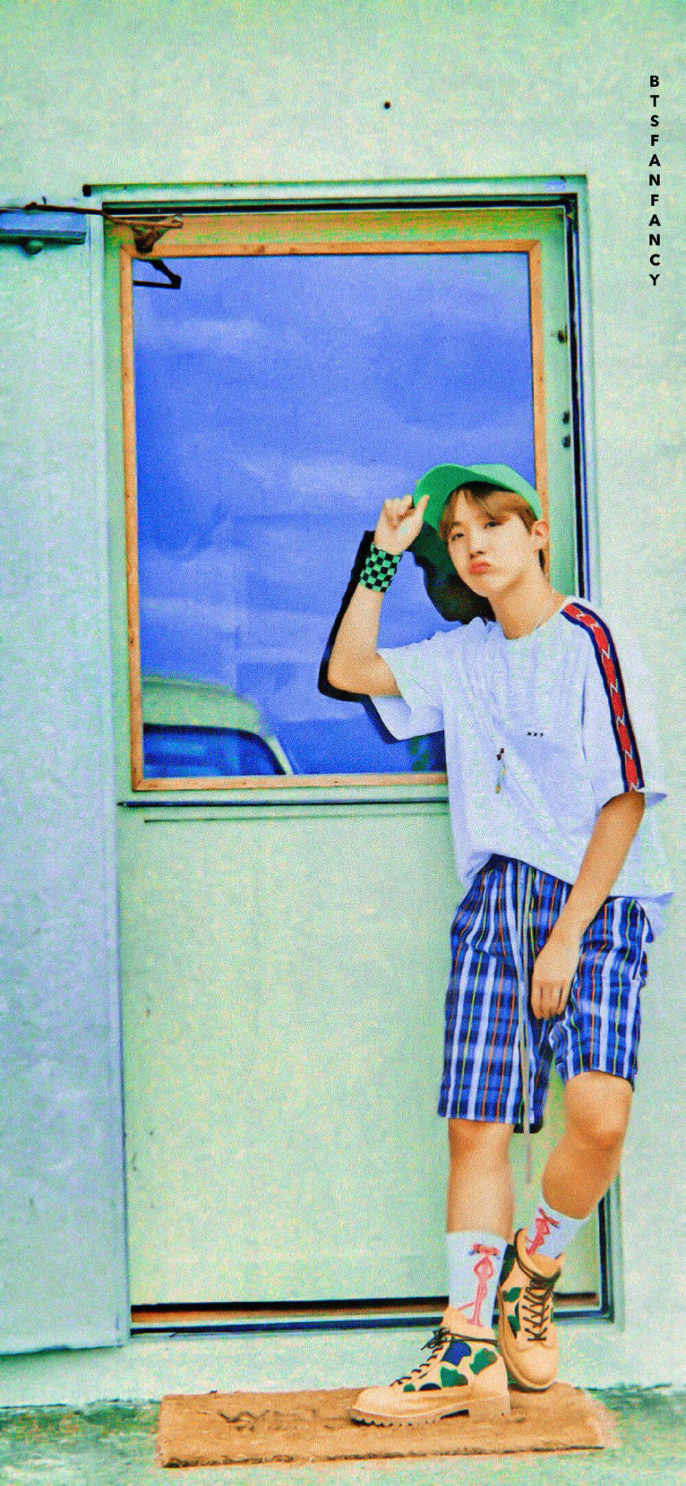 “在名为防弹的银河里 播种下名为阿米的星星.”
©.BTS-fanfancy