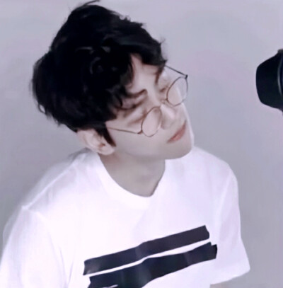 －边伯贤头像
@金多多