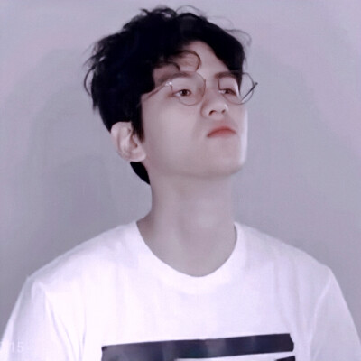 －边伯贤头像
@金多多