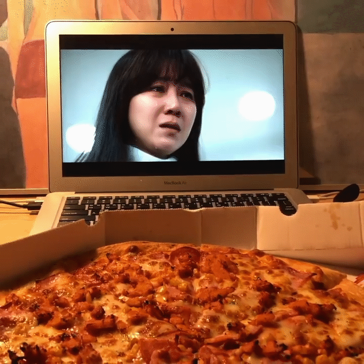 美食与追剧 人间太美好啦