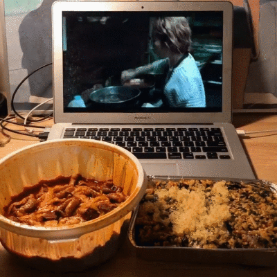 美食与追剧 人间太美好啦