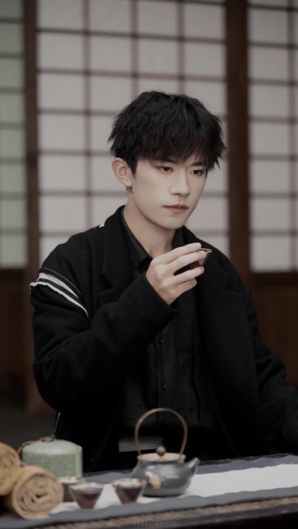 ＠奶茶味橘子丨来波千玺的壁纸哦- ̗̀(๑ᵔ⌔ᵔ๑)