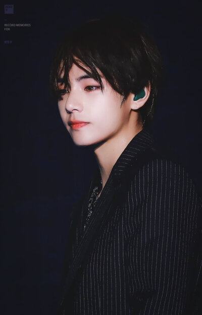 “爱就是要小心翼翼”——金泰亨