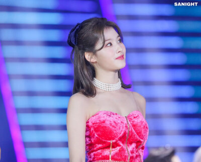 凑崎纱夏 sana