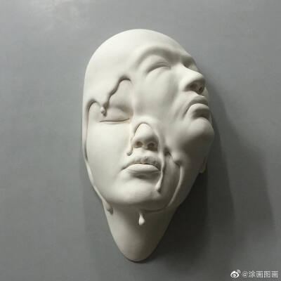 超现实主义雕塑
Johnson Tsang ​​