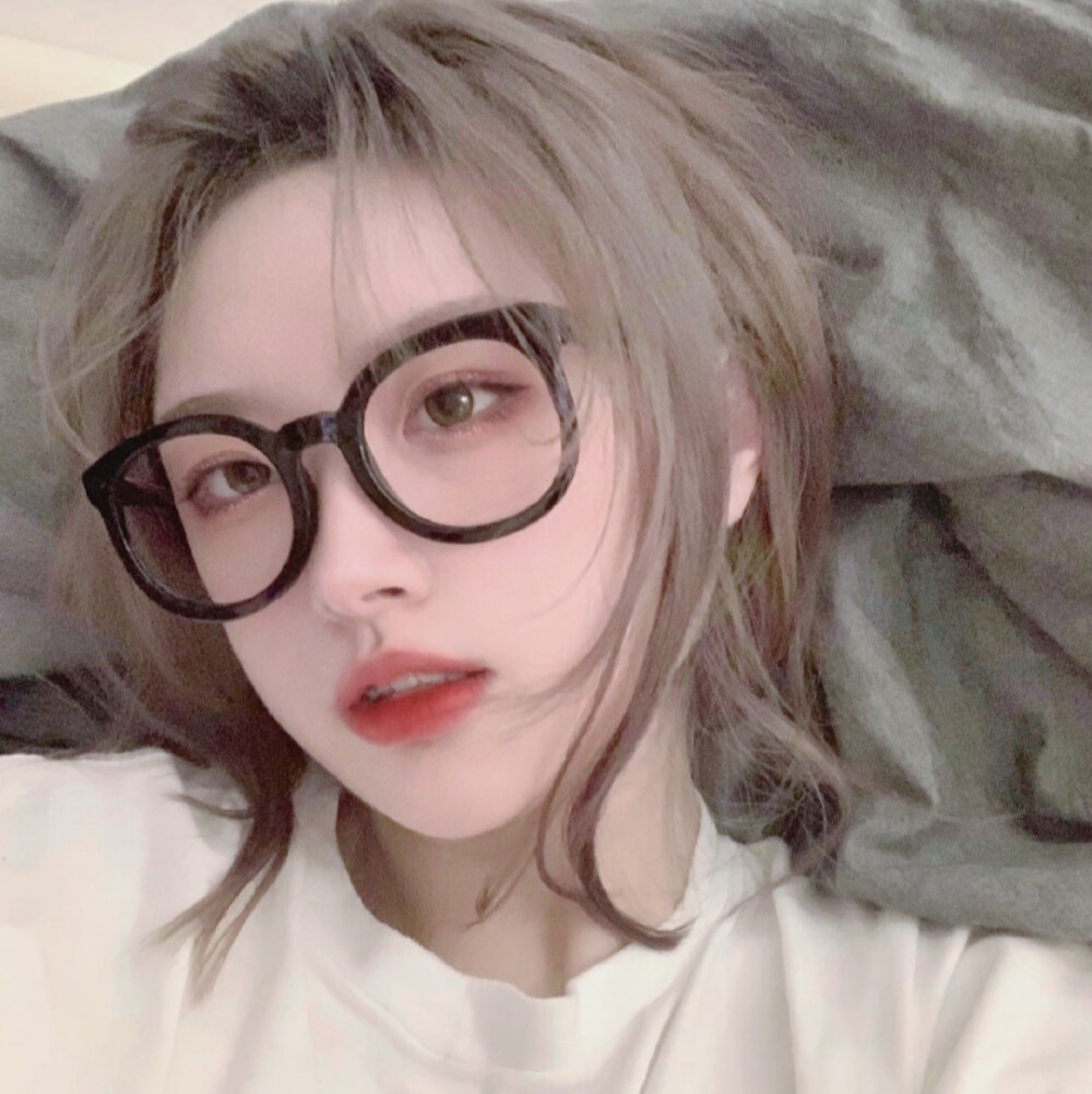 自调自截韩系近脸女头