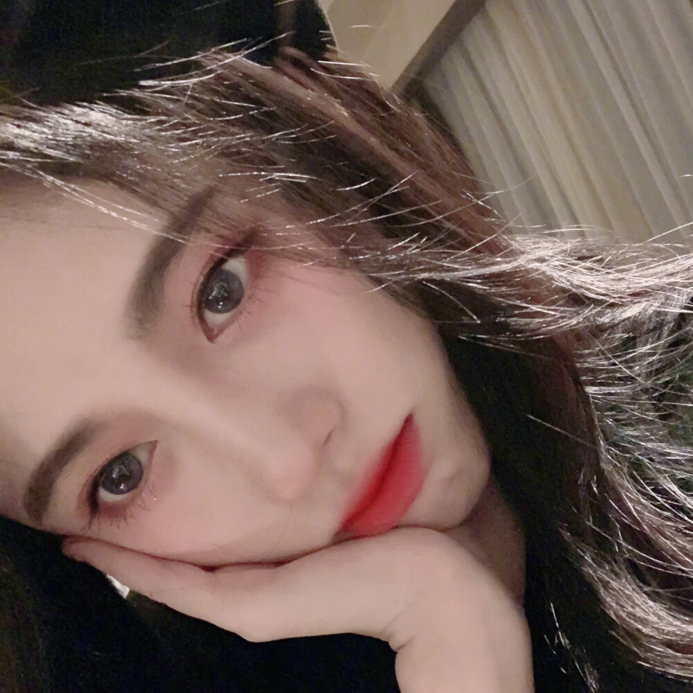 鞠婧祎头像
二传注明苏柒儿