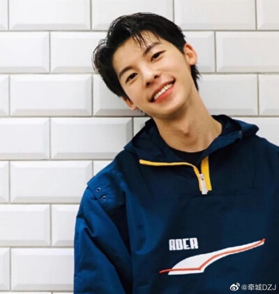 ᵒⁿˡʸ ᶦᶠ ʸᵒᵘᵅˢᵏᵉᵈ ᵗᵒ ˢᵉᵉ ᵐᵉ ᶦᵗ ᵐᵅᵏᵉ ˢᵉⁿˢᵉ ᶠᵒʳ ᵘˢ ᵗᵒ ᵐᵉᵉᵗ
只有你想见我的时候，我们的见面才有意义
▷许光汉