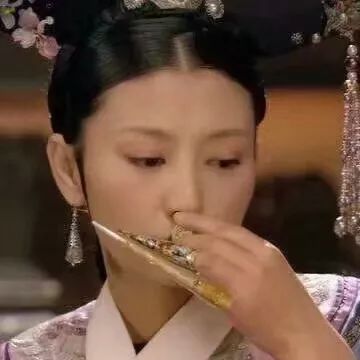 一个像夏天一个像秋天