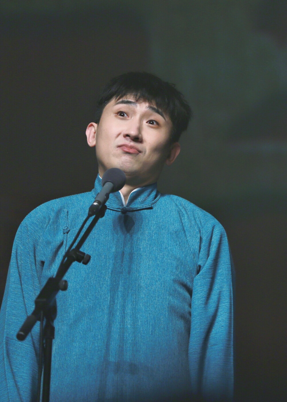 尚九熙小朋友要开心