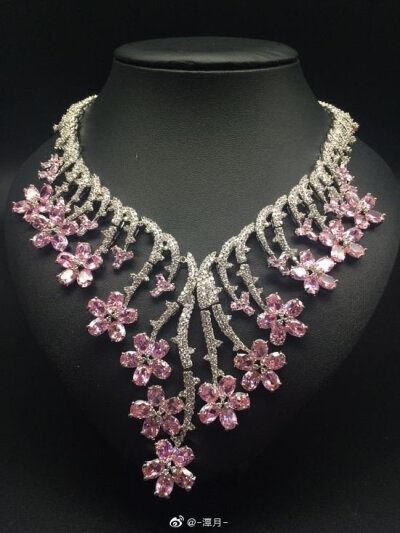 锂辉石 花朵 珠宝