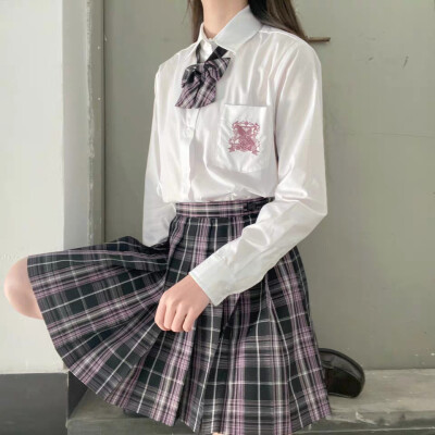 服装来源☞极光制服
【黑粉】