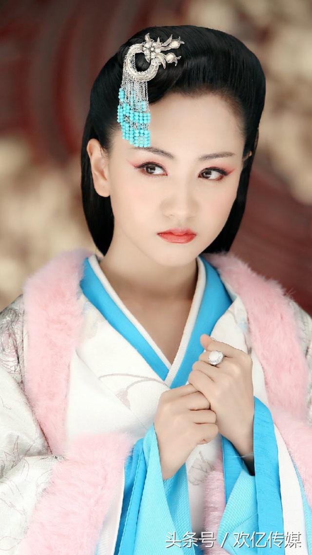 杨蓉