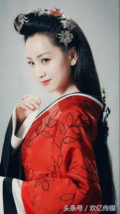 杨蓉