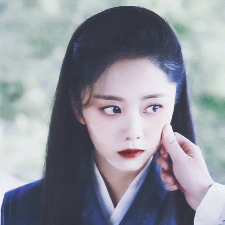 《锦衣之下》 〈谭松韵-头像〉 二传请dt.朝歌