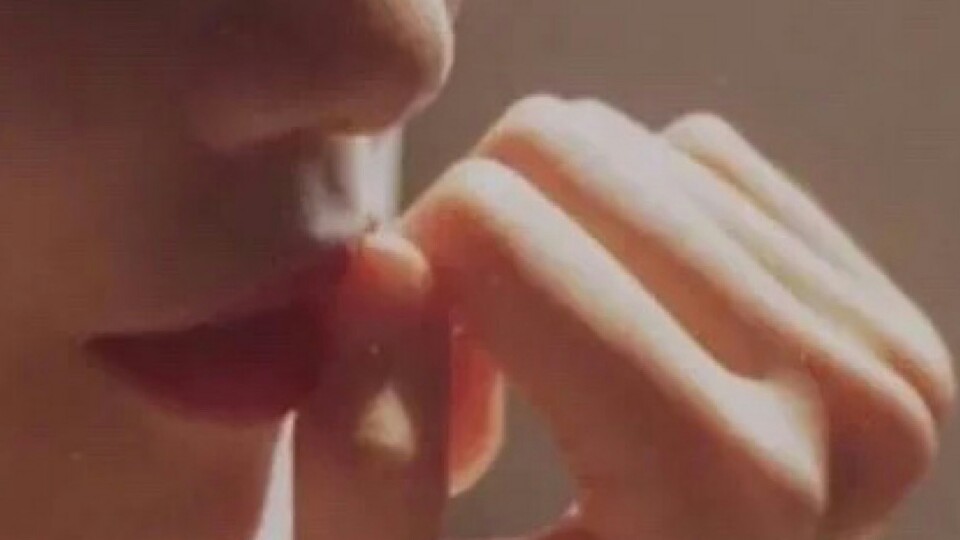 女主视角
抱图看简介