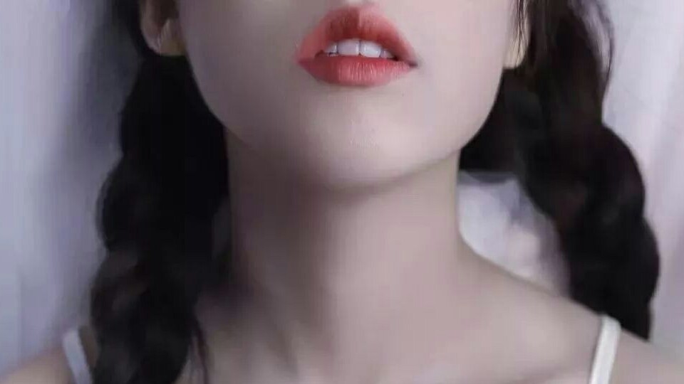 女主视角
抱图看简介