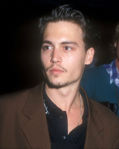 约翰尼德普
Johnny depp