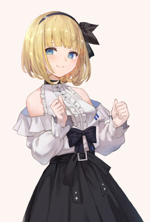 哥特萝莉、黒服、ウェービーヘア、金发