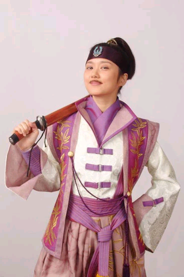 刁蛮公主
张娜拉 饰 司徒静