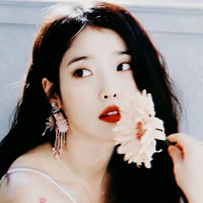 IU