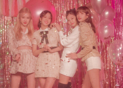 BALCKPINK IN YOUR AREA