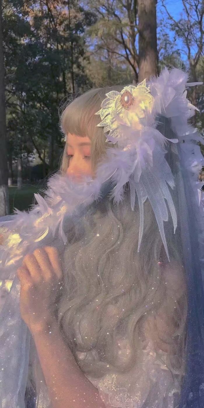 /真人壁纸
关注“伊雯宝贝”，日常更新头像、背景图、壁纸