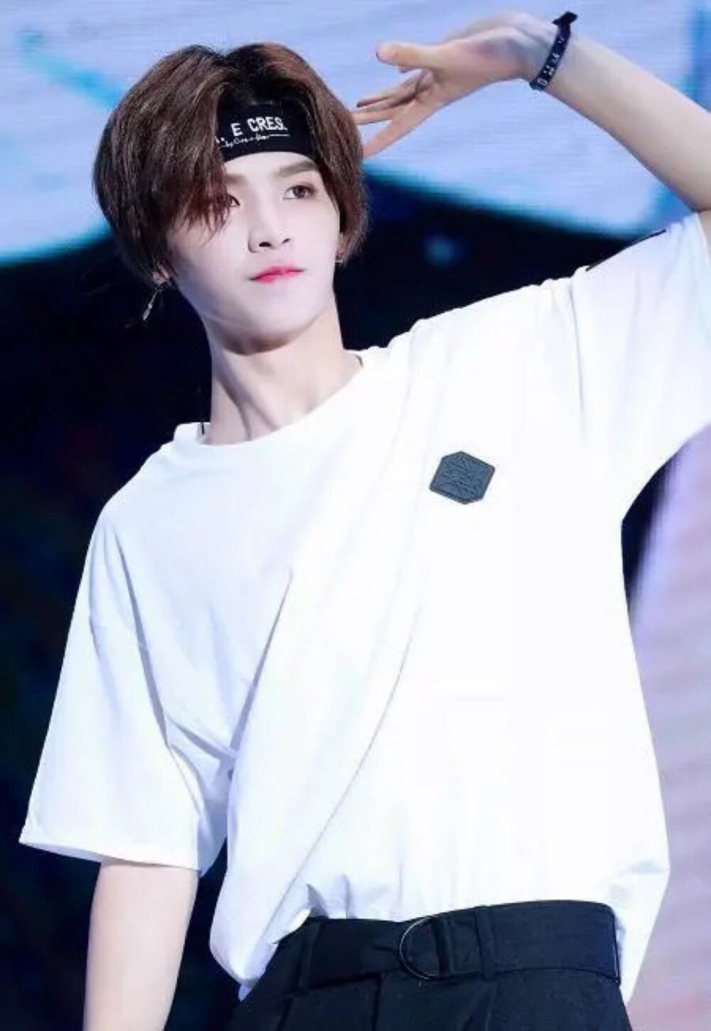 在线收集nana们～我要上热门！Justin黄明昊