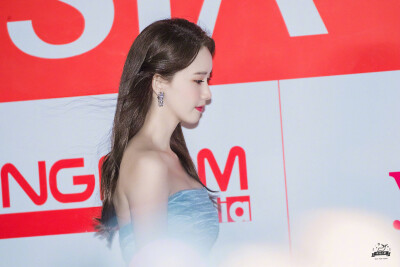 林允儿 Yoona