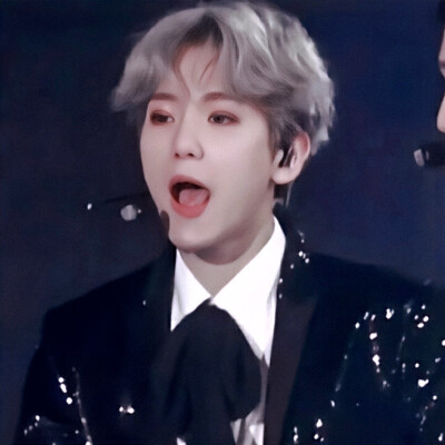 －边伯贤
@金多多
