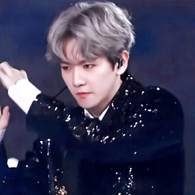 －边伯贤
@金多多
