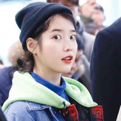 IU