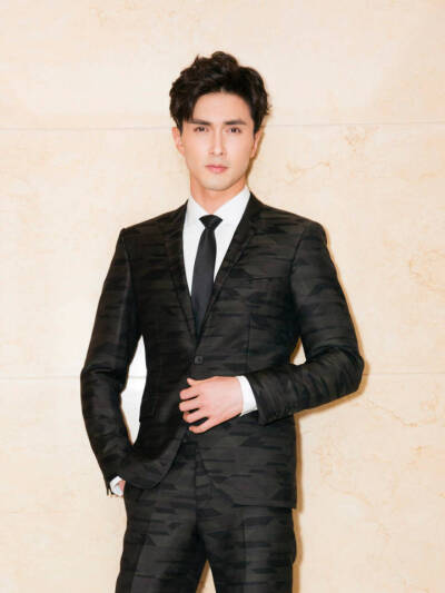 【湛谌】高甜甜什么样子都好看♡你是第三种绝色