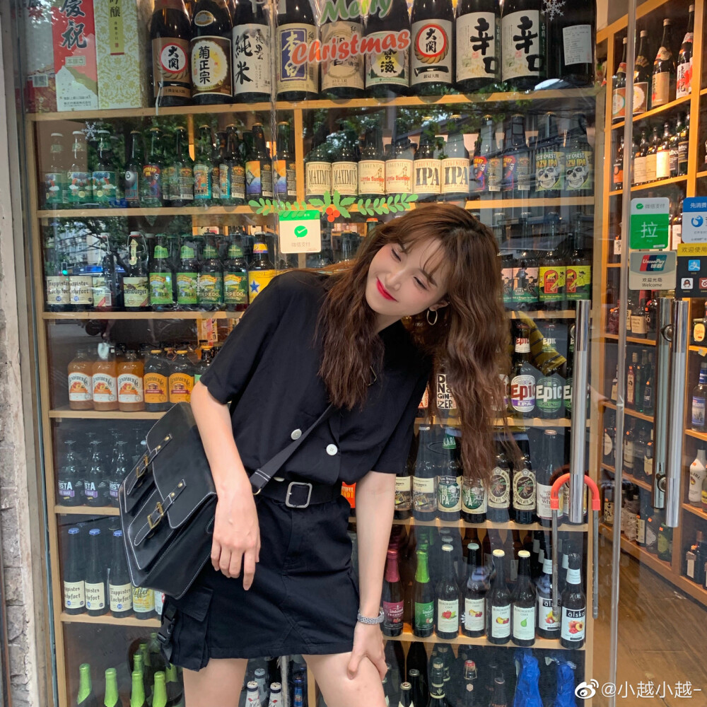 2019-06-21wb@小越小越-
上衣：bershka
