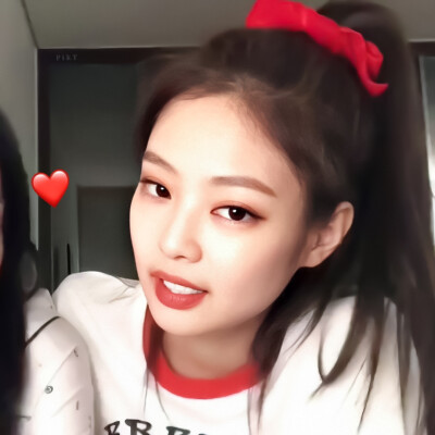 JENNIE