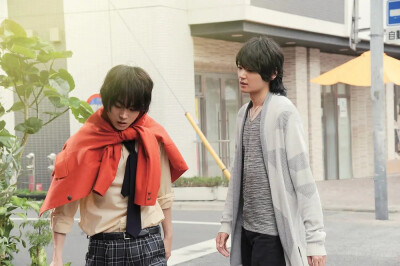 《邻座的怪同学》