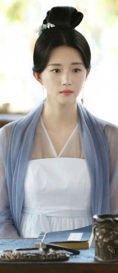 传闻中的陈芊芊