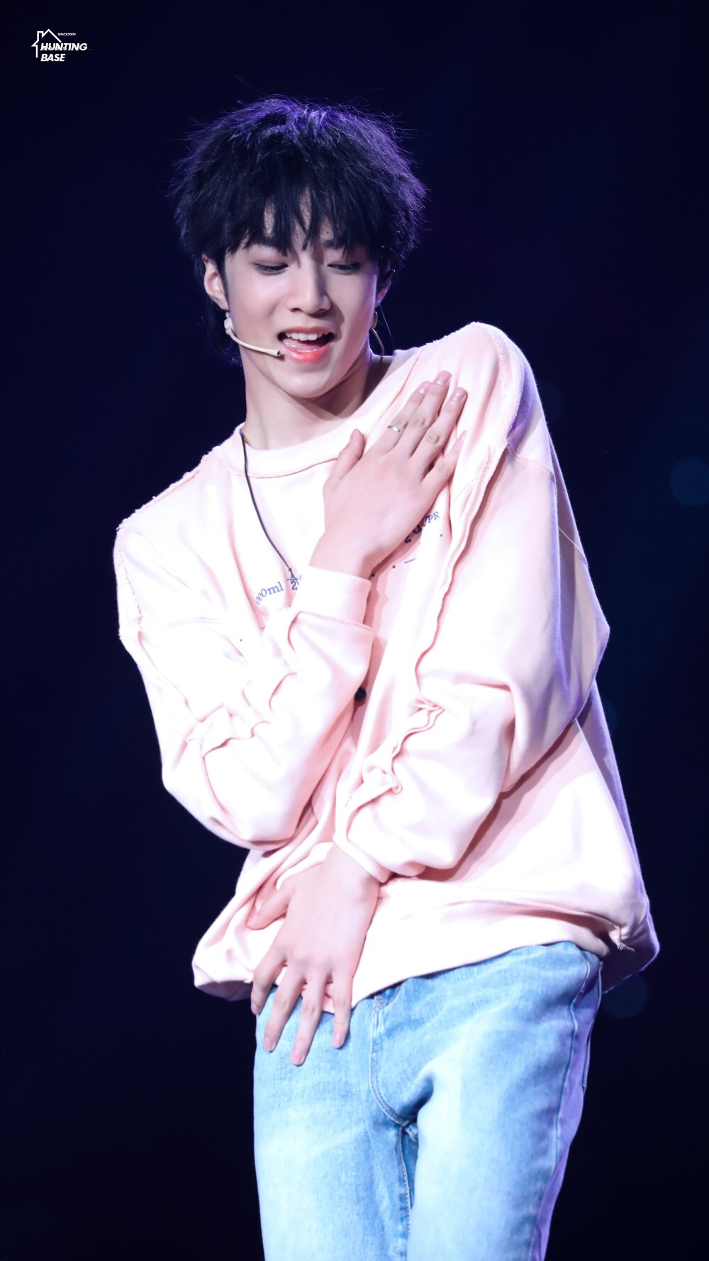 刘耀文 镰刀弯弯