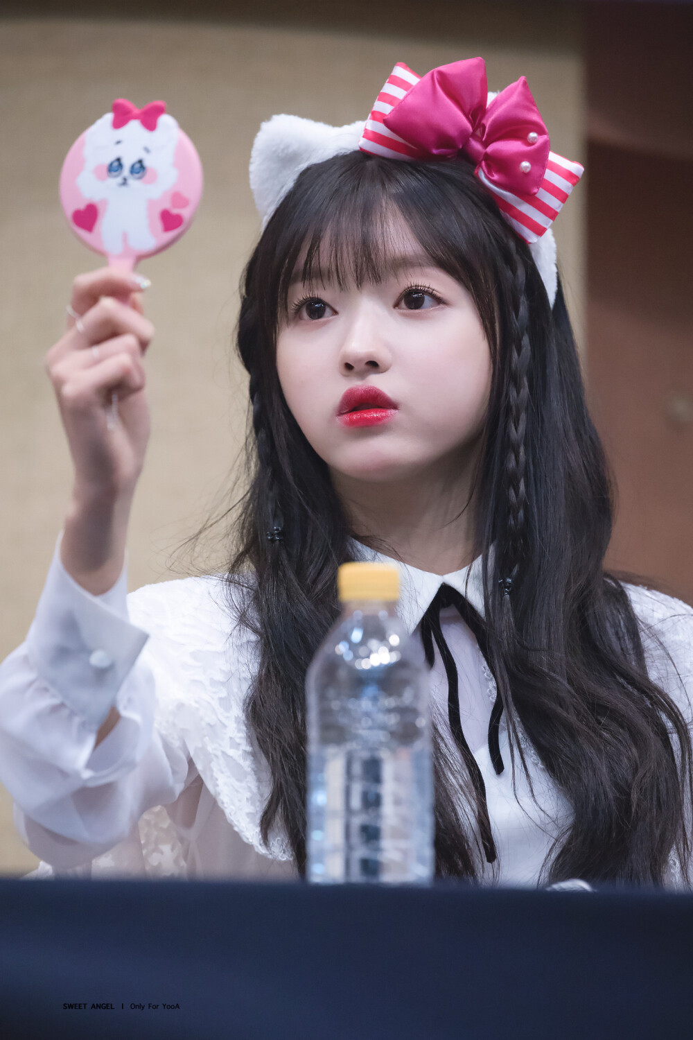 Yooa
人间樱桃
美少女