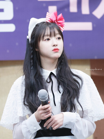 Yooa
人间樱桃
美少女