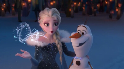 《Frozen:雪宝的冰雪大冒险》Elsa 雪宝