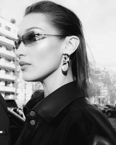 Bella hadid