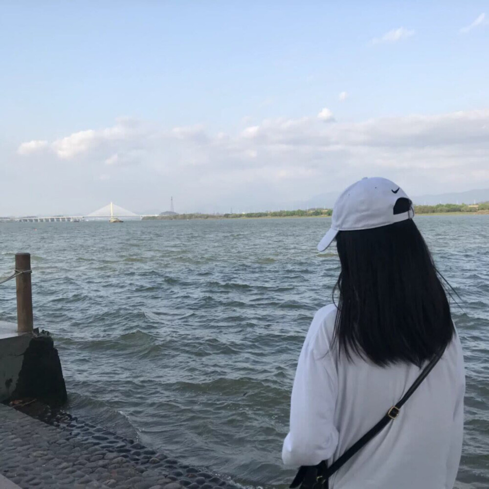 玩网女头 拿图让我看到你 Q3515198180 许奈恩。