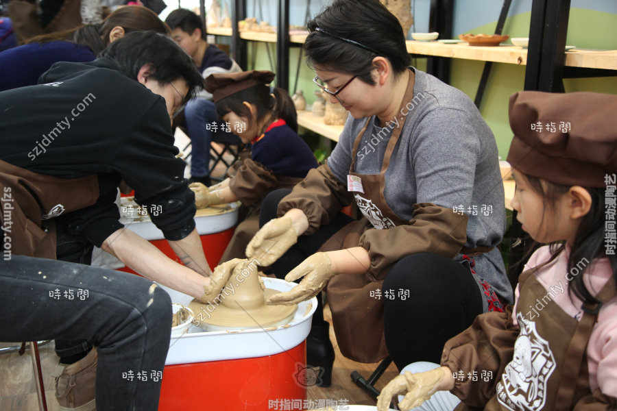 陶艺加盟店，开陶艺店，时指间陶艺店，陶艺手工馆