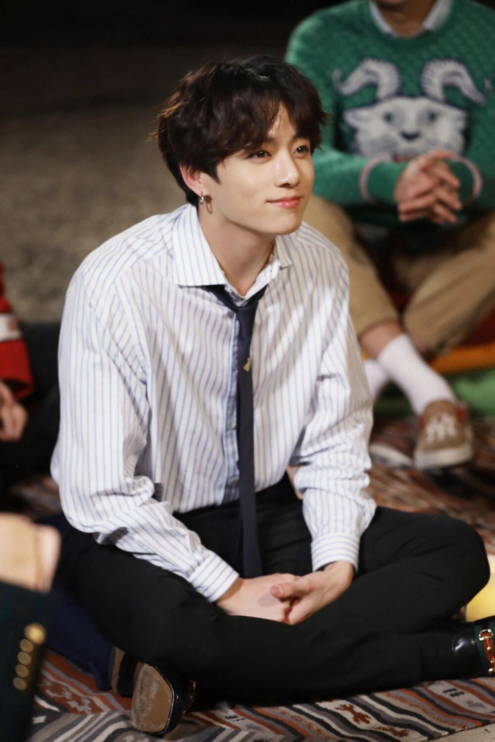 防弹少年团 金南俊 金硕珍 闵玧其 郑号锡 朴智旻 金泰亨 田柾国